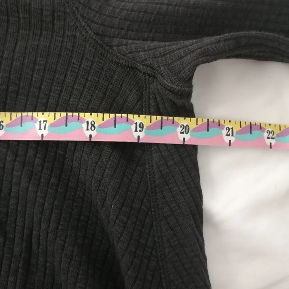 Lululemon Dare to Drape Ribbed Black Long Sleeve Hi Low Hem Tencel Cotton Small - Picture 14 of 16